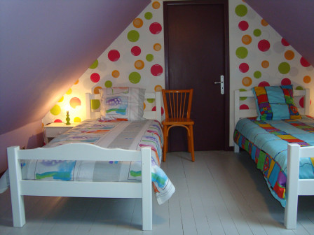 chambre multicolore